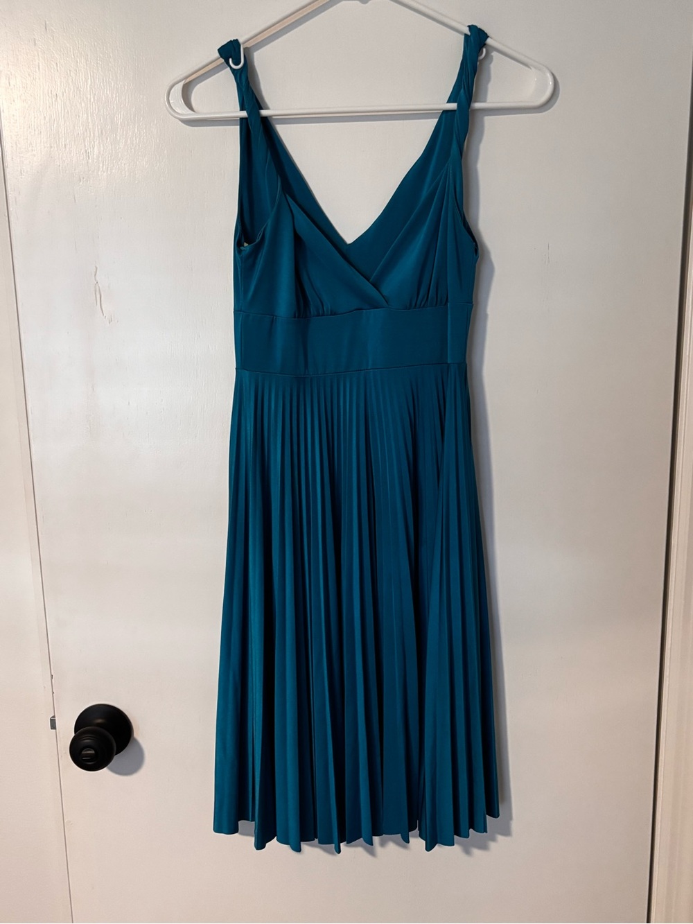 Soprano Teal Pleated V-Neck Midi Dress